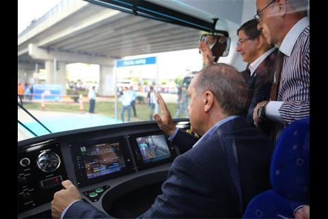 tn_tr-antalya_tram_cab_erdogan.jpg
